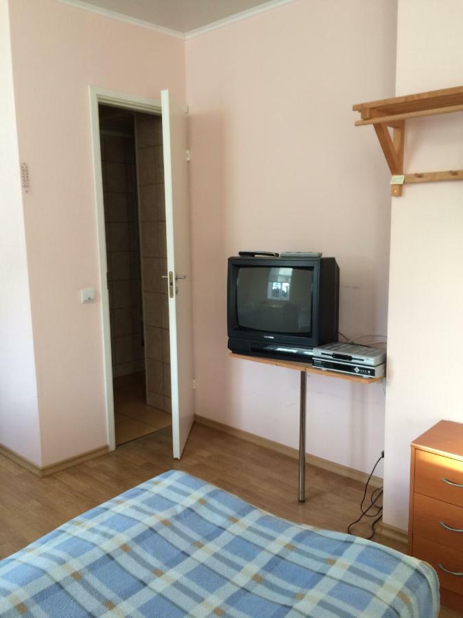 Hotel Westwind Puhkemaja à Kunda Extérieur photo
